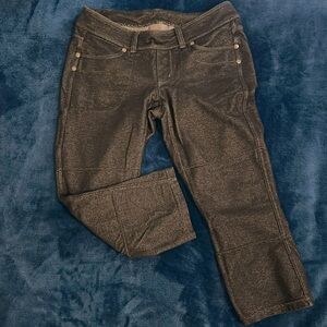 Athlete Women’s Capri Leggings - Dark Jean Wash - XS